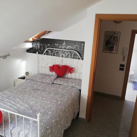 La Tua Mansarda A Bergamo Villa Exteriör bild