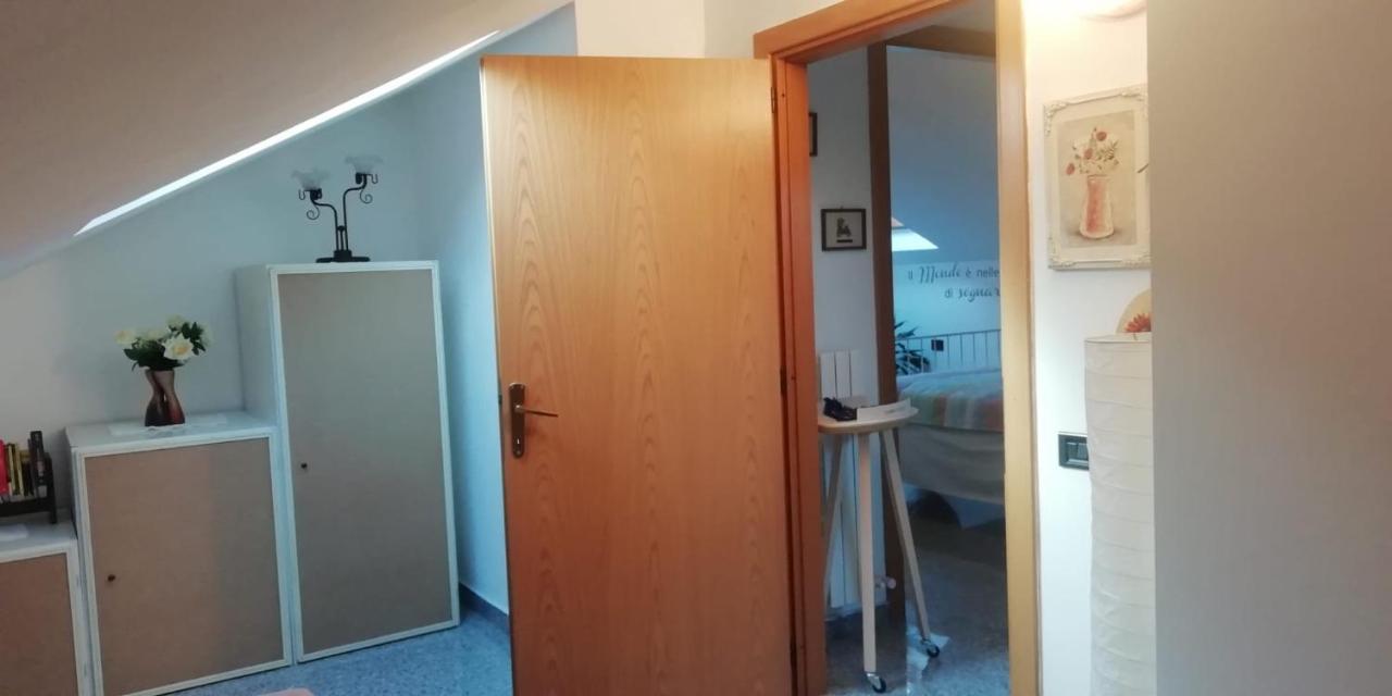 La Tua Mansarda A Bergamo Villa Exteriör bild